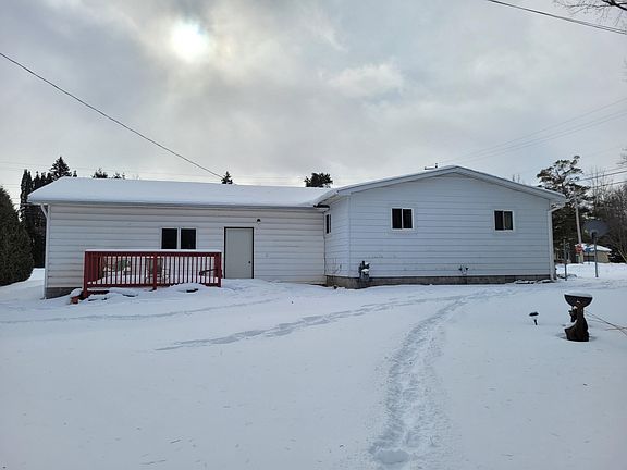 4th image of 1010 Spruce St
