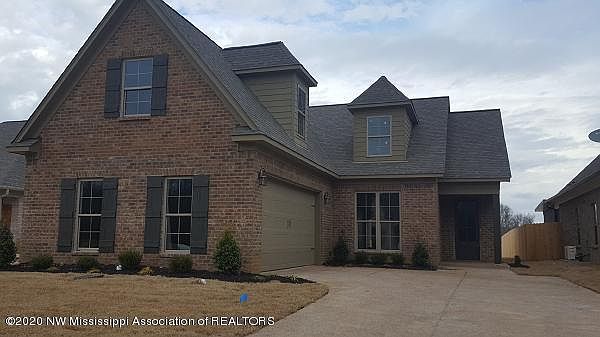 1st image of 1224 Heritage Lake Dr