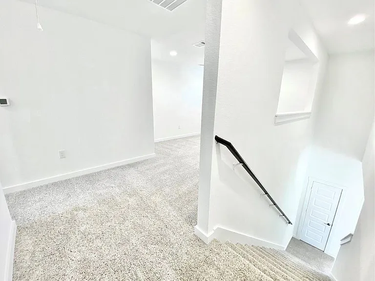 7925 Linnie Ln — Photo 19