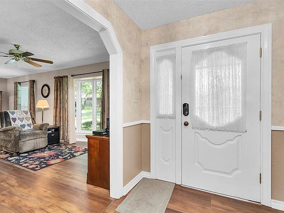 3rd image of 4517 Saldana Dr