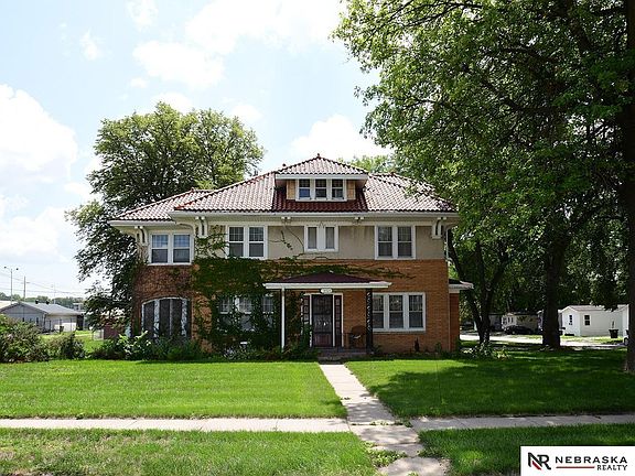 2nd image of 13523 Andresen St