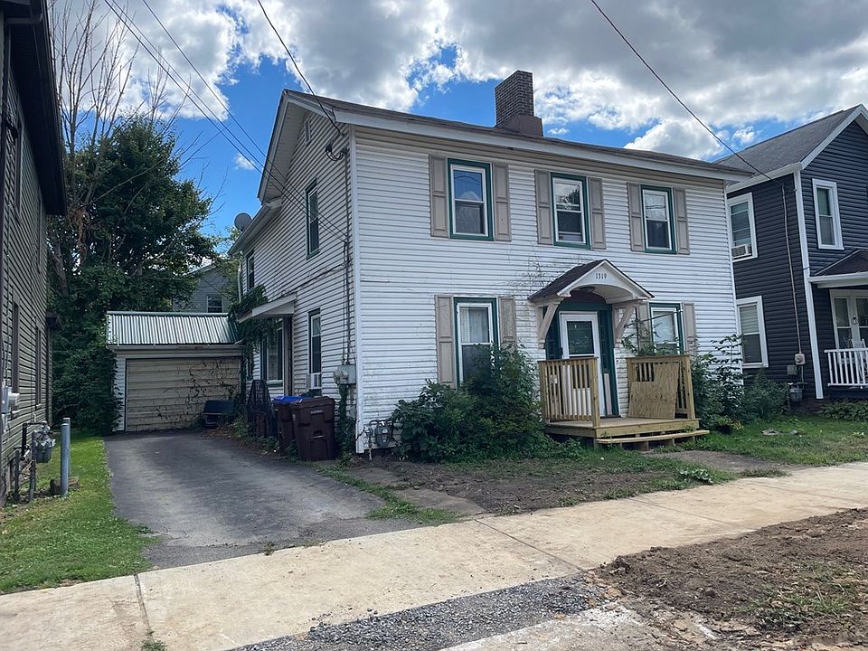 2nd image of 1319 Franklin Ave
