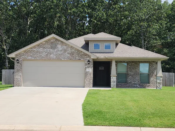 2122 Timbercrest Drive, Neosho, MO 64850