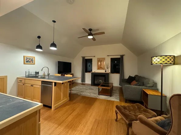 960 County Road 492, Marquette, MI 49855