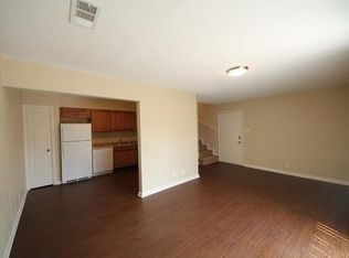 4806 W Gate Blvd APT 101, Austin, TX 78745