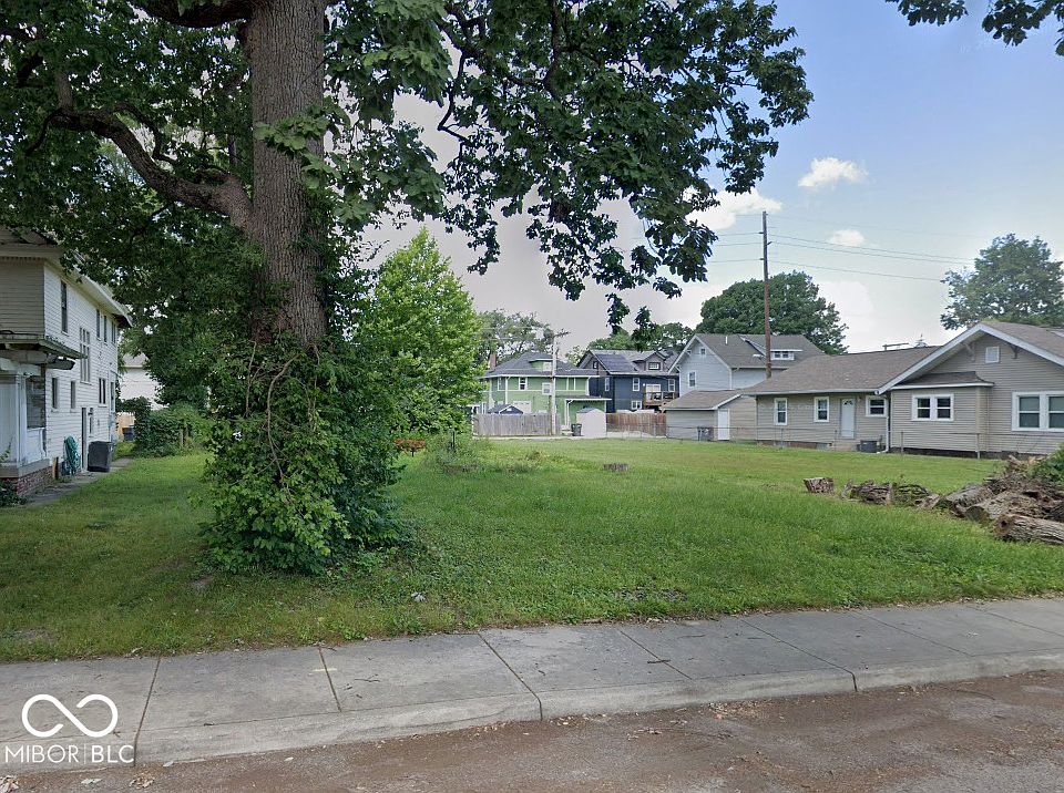 2nd image of 3252 Broadway St