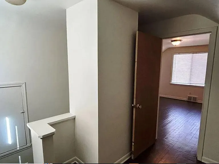 26688 Dartmouth St — Photo 12