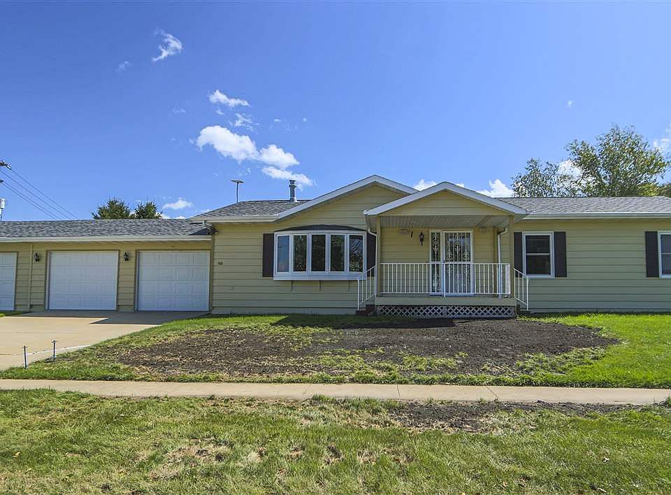 1st image of 100 Anton Dr