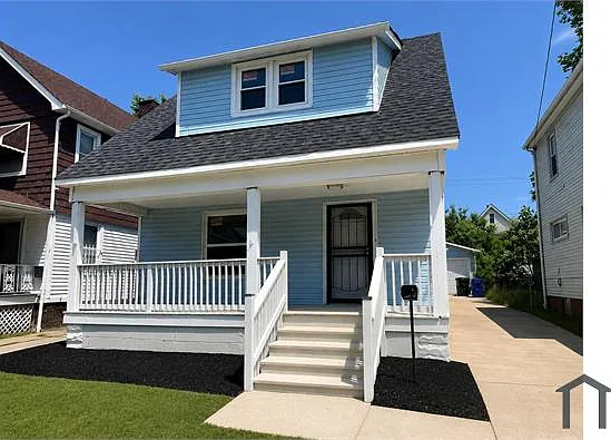 3 bed, $1,550 — Photo 1