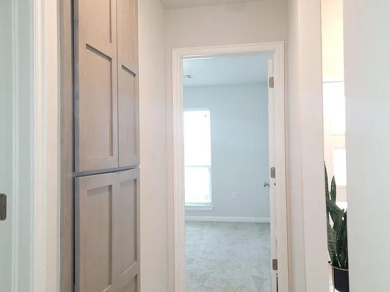 4705 Apatite Bluff Dr — Photo 27