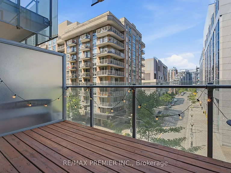 25 Stafford St #407 — Photo 37