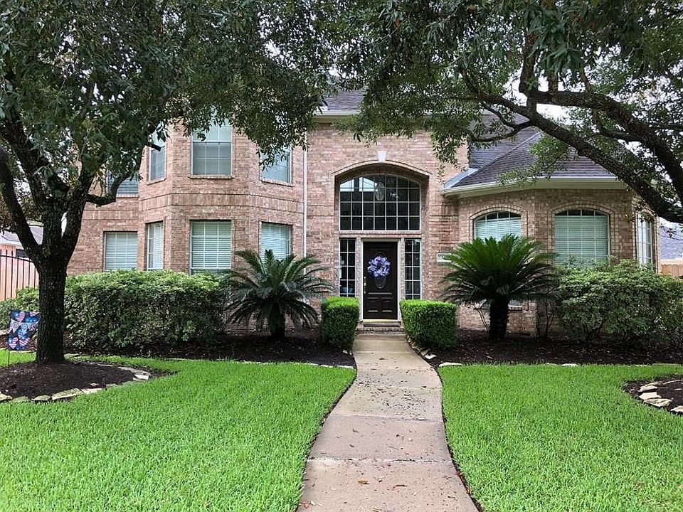 1st image of 22411 Bridgehaven Dr