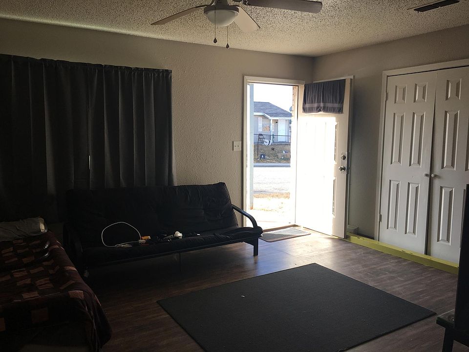 2nd image of 301 N Louisiana St APT A