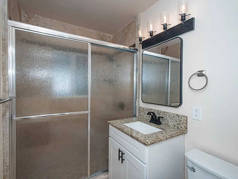 7347 Fay Ave — Photo 21
