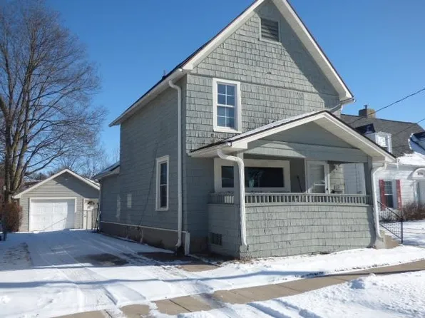 827 Garfield Ave, Beloit, WI 53511