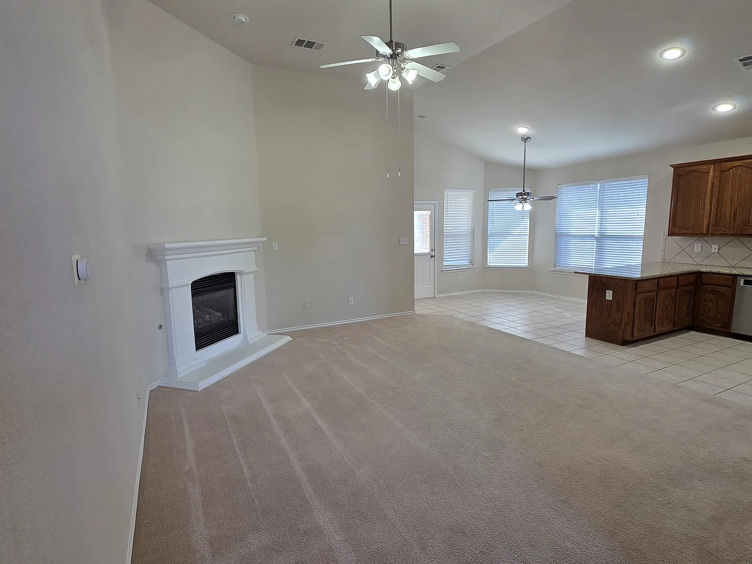1 Sable Creek Blvd — Photo 2