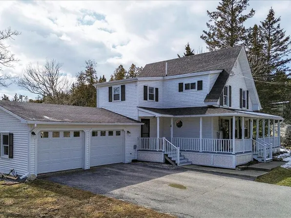 32 Burnt Cove Road, Stonington, ME 04681