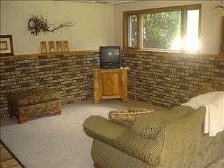 2nd image of 4040 Mary Ann Ct