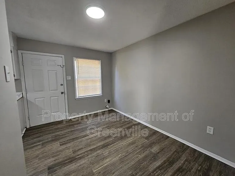 6526 White Horse Rd #1D — Photo 4