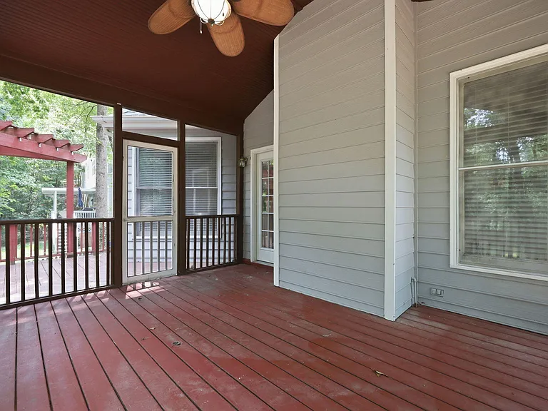2716 Steeple Run Dr — Photo 34
