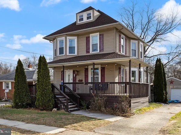 224 E Lafayette Ave, Magnolia, NJ 08049