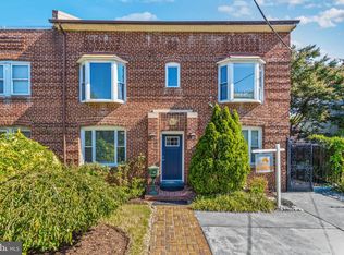 246 Oakwood St SE, Washington, DC