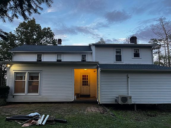 5th image of 1181 Montmorenci Rd