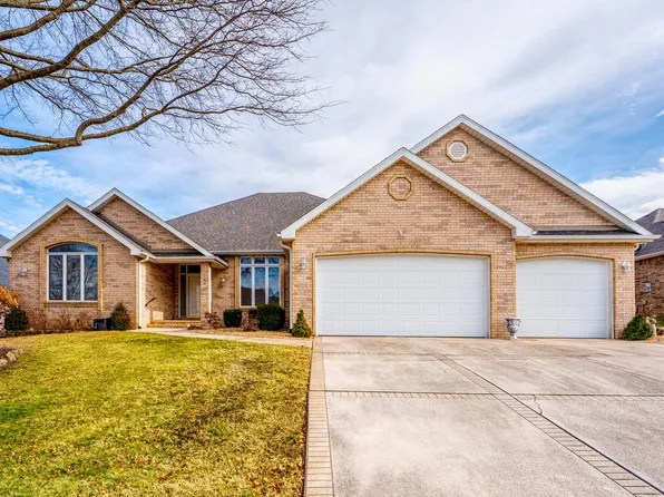 1260 N New Castle Avenue, Springfield, MO 65802