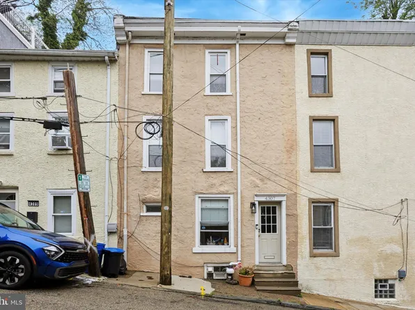 4307 Boone St, Philadelphia, PA 19128
