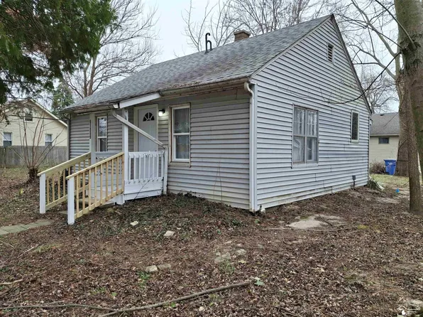 2052 Pleasantview St, Monroe, MI 48162