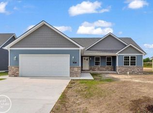 247 S Carney Dr LOT 74, Saint Clair, MI 48079