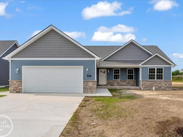 247 S Carney Dr Lot 74, Saint Clair, MI 48079