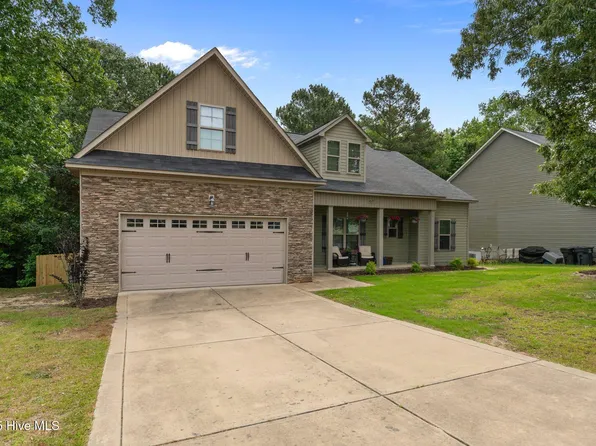 4619 Cedar Pass Drive, Hope Mills, NC 28348