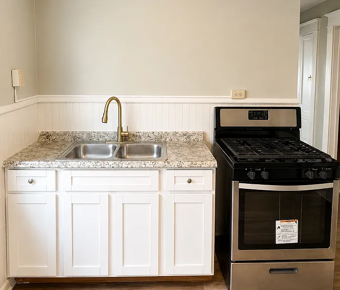 25 Ullman St #2 — Photo 5