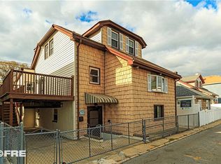 109 Hymen Ct, Brooklyn, NY 11229