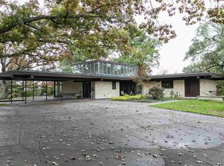 1845 S Grandview Ave, Dubuque, IA 52003