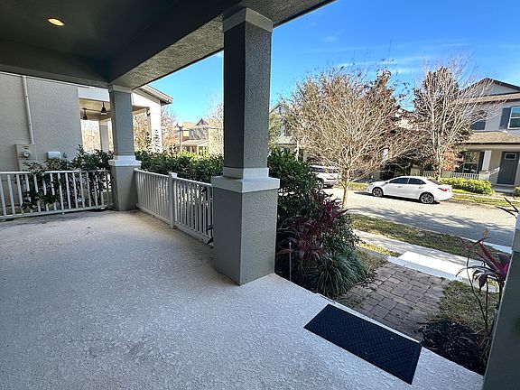 3rd image of 9366 Meadow Hunt Way
