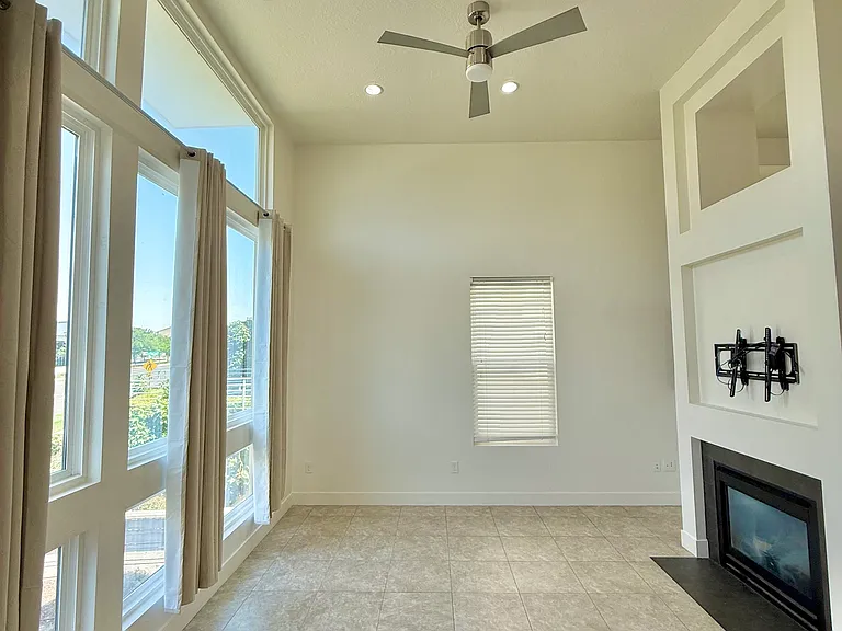 4723 W Daybreak Rim Way — Photo 12