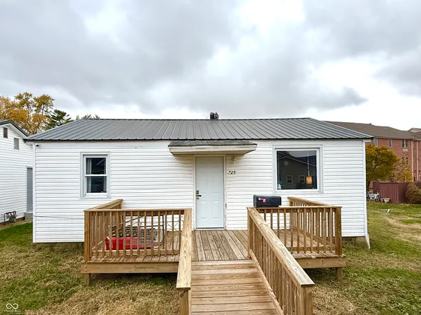 725 N West St, Greensburg, IN 47240