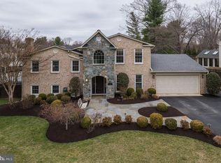 11706 Trailridge Dr, Potomac, MD 20854