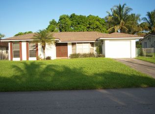 5541 SW 55th Ave, Davie, FL 33314