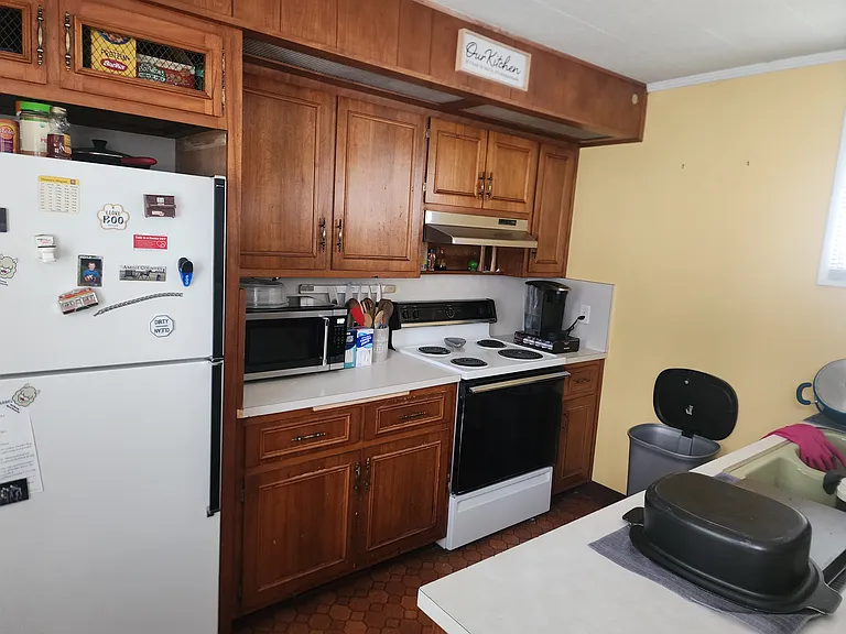 2308 N Janney Ave — Photo 6