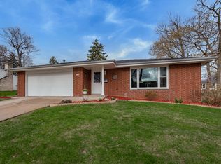 5177 S 19th St, Milwaukee, WI 53221