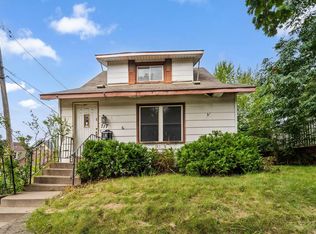 717 3rd St E, Saint Paul, MN 55106