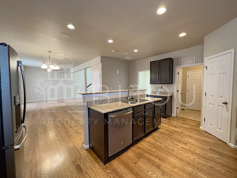 9647 Carnival Ln — Photo 7