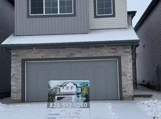 600 Kinglet Blvd NW #1A, Edmonton, AB T5S0S9