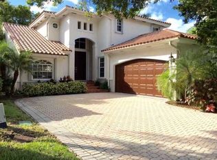 4590 NW 93rd Doral Ct, Doral, FL 33178