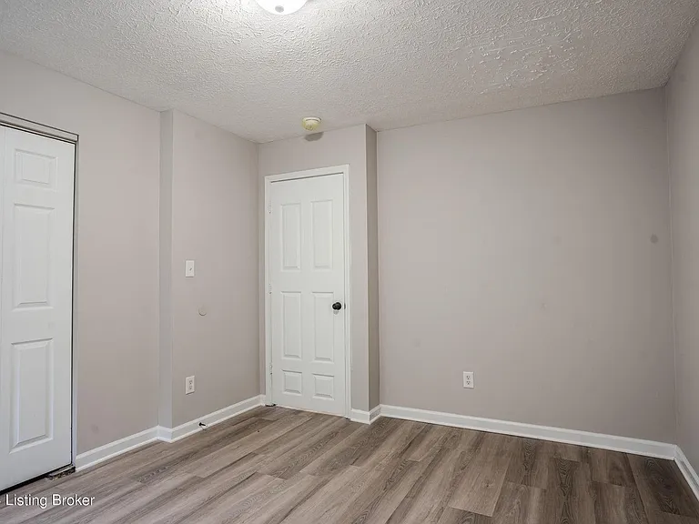 144 Montgomery Ave #144 — Photo 14