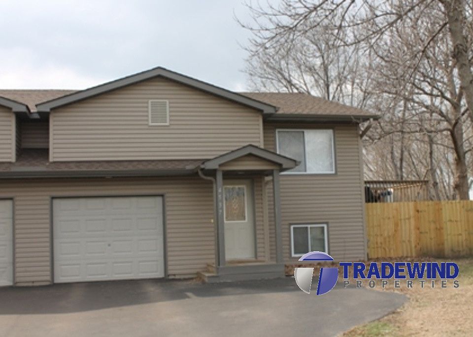 1st image of 4537 83rd Cir N