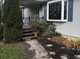 380 Butz Ln, Scotrun, PA 18355